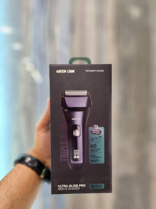 شیور گرین لاین Ultra Glide Pro | ماشین اصلاح صورت مردانه ضد آب با نمایشگر دیجیتال